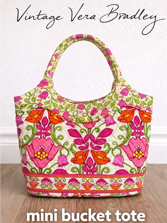 Vera Bradley Handbags - Vera Bradley Mini Bucket Tote - Pink & Orange Floral Vintage